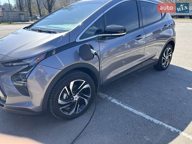 Chevrolet Bolt ev (2023)
