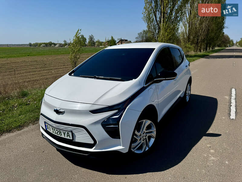 Chevrolet Bolt ev (2023)