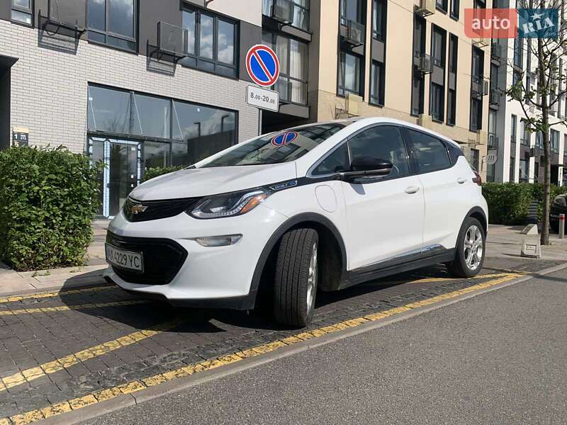 Chevrolet Bolt ev (2021)