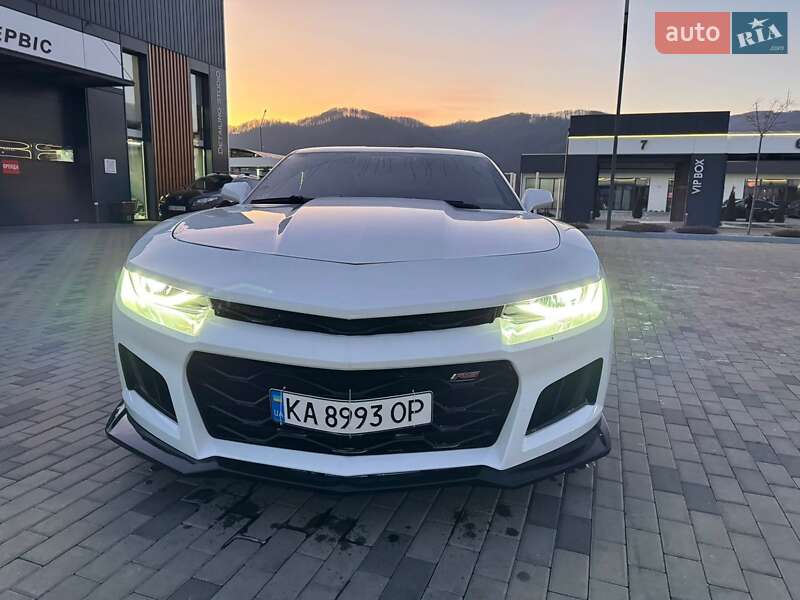 Chevrolet Camaro (2015)