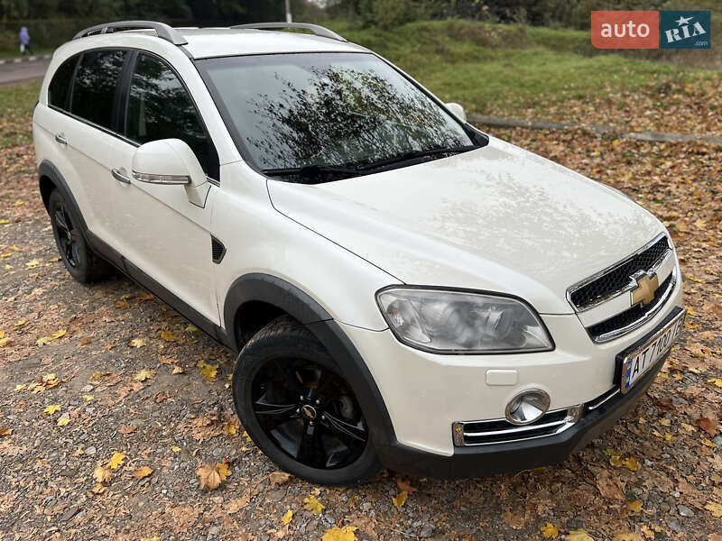 Chevrolet Captiva (2010)