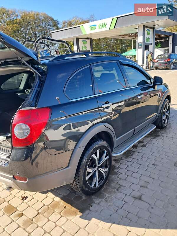 Chevrolet Captiva (2009)