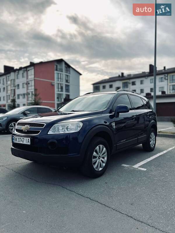 Chevrolet Captiva (2009)