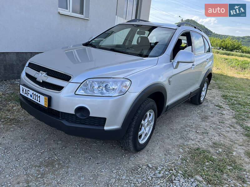 Chevrolet Captiva (2009)