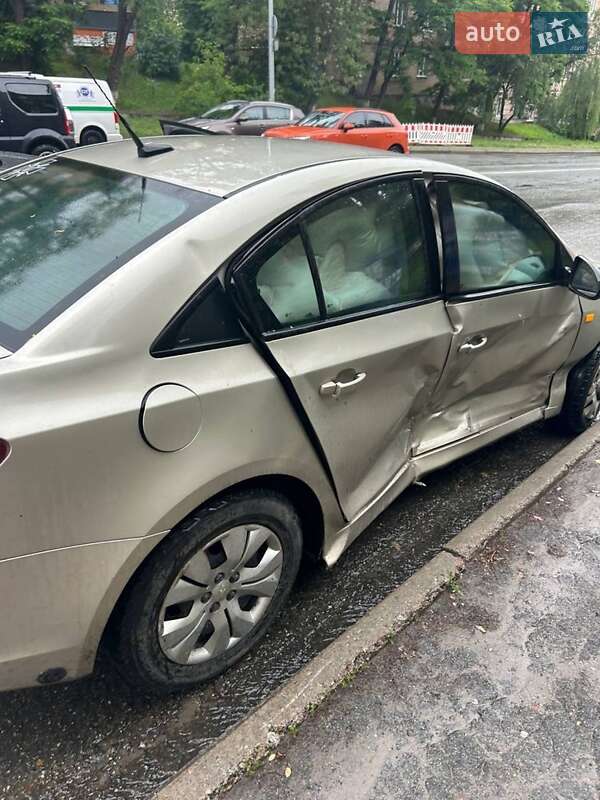 Chevrolet Cruze (2014)