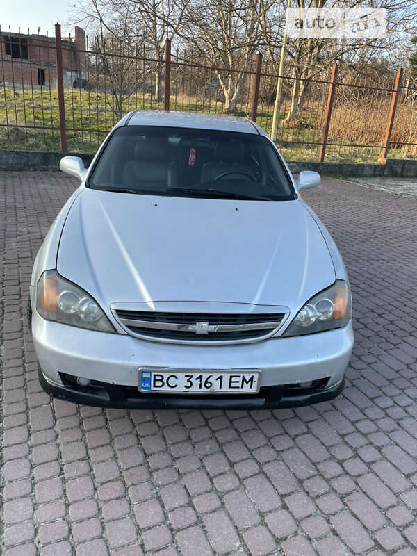 Chevrolet Evanda (2005)