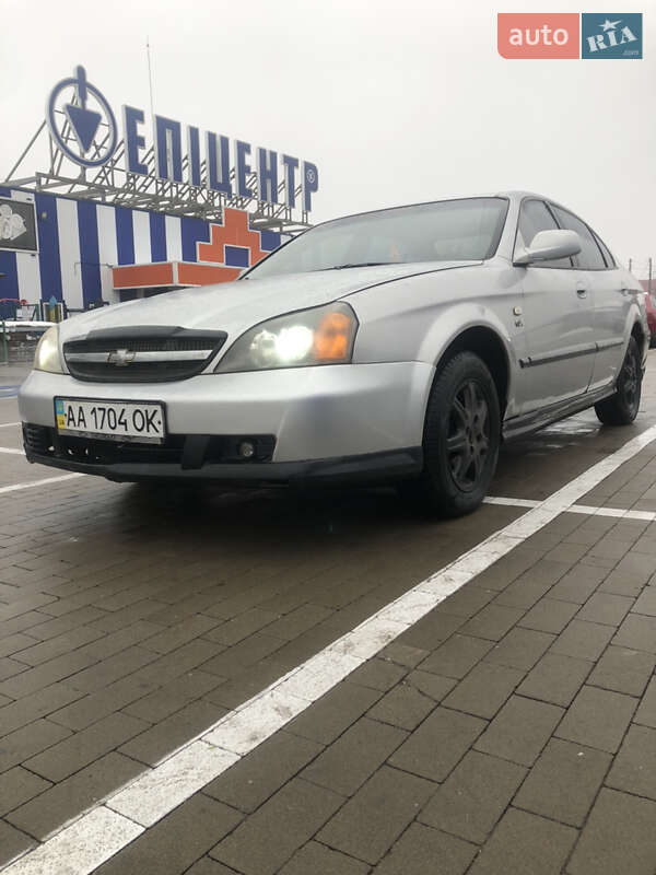 Chevrolet Evanda (2004)