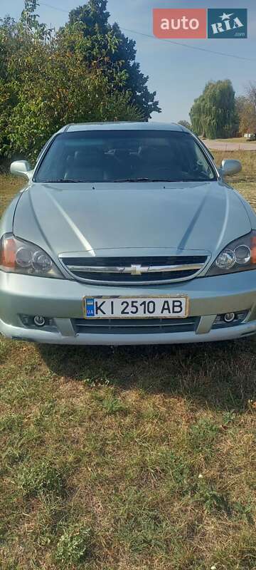 Chevrolet Evanda (2004)
