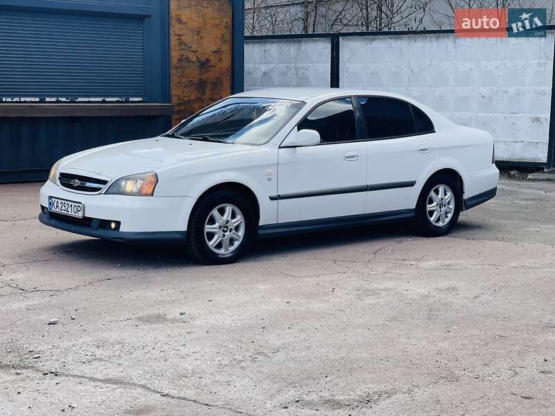 Chevrolet Evanda (2005)