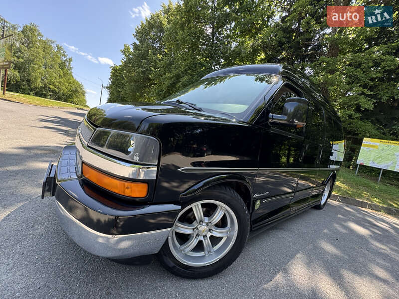 Chevrolet Express (2008)