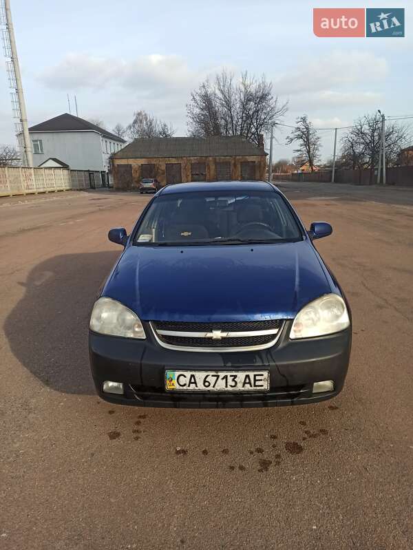 Chevrolet Lacetti (2005)