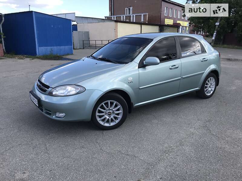 Chevrolet Lacetti (2006)