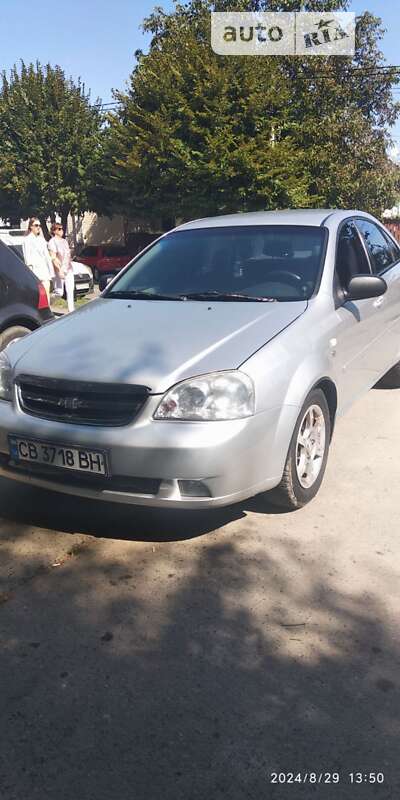 Chevrolet Lacetti (2005)
