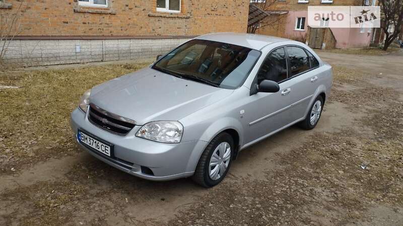 Chevrolet Lacetti (2005)