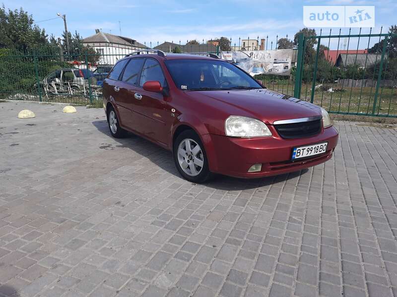 Chevrolet Lacetti (2005)