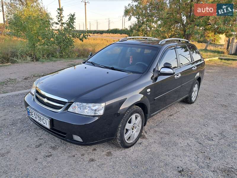 Chevrolet Lacetti (2005)
