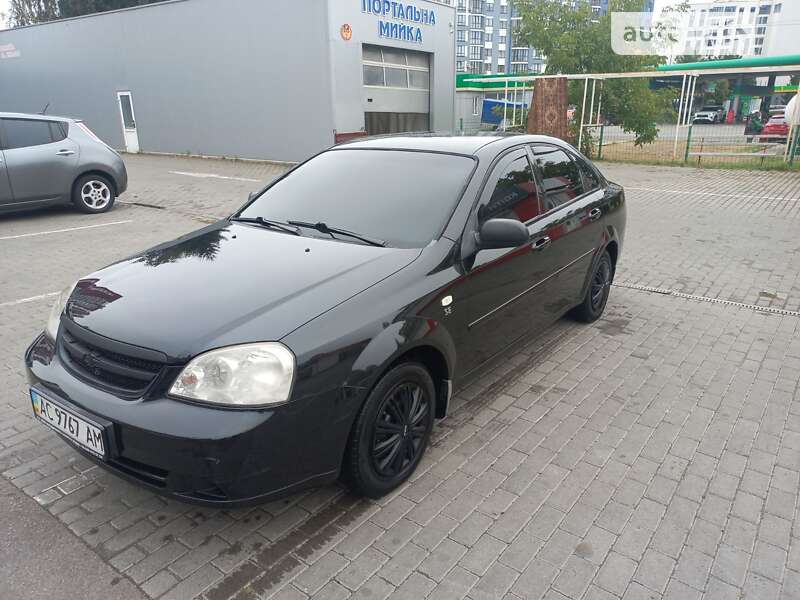 Chevrolet Lacetti (2008)