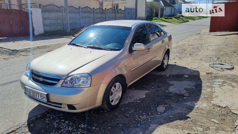 Chevrolet Lacetti (2012)