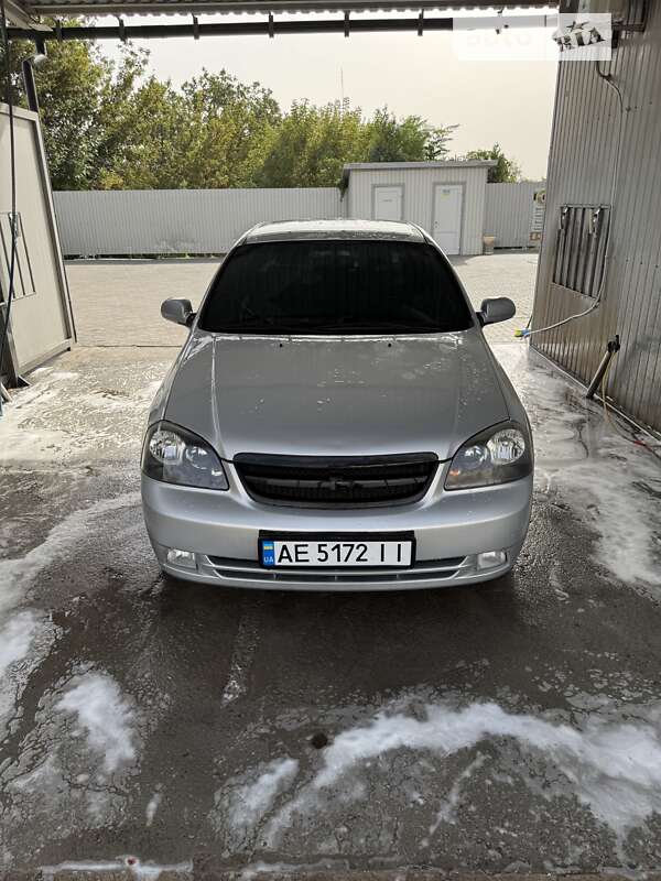 Chevrolet Lacetti (2008)