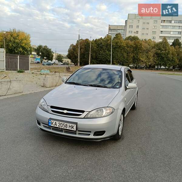 Chevrolet Lacetti (2006)