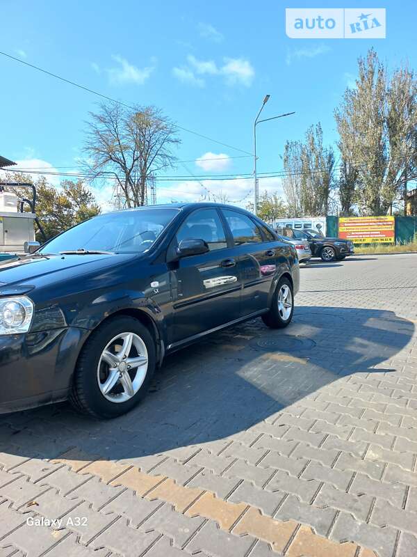 Chevrolet Lacetti (2008)