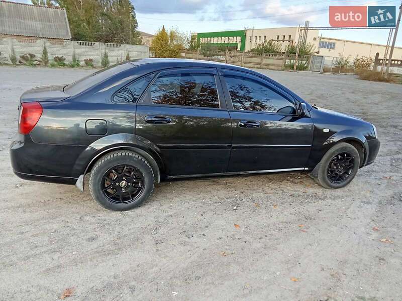 Chevrolet Lacetti (2008)