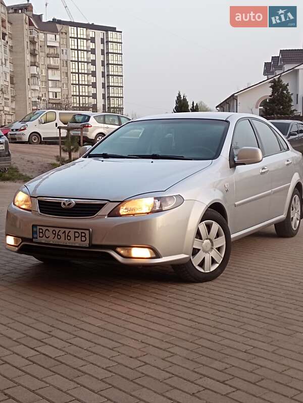 Chevrolet Lacetti (2013)