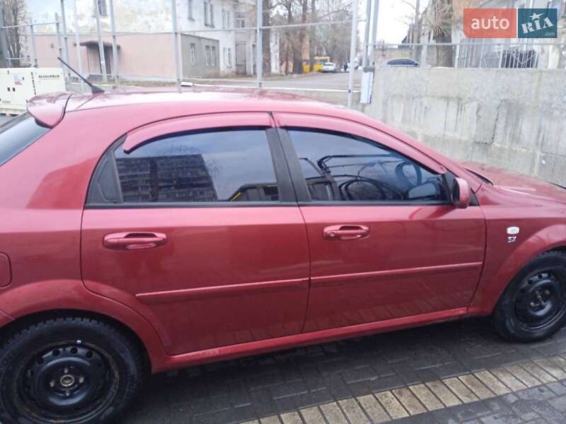 Chevrolet Lacetti (2005)
