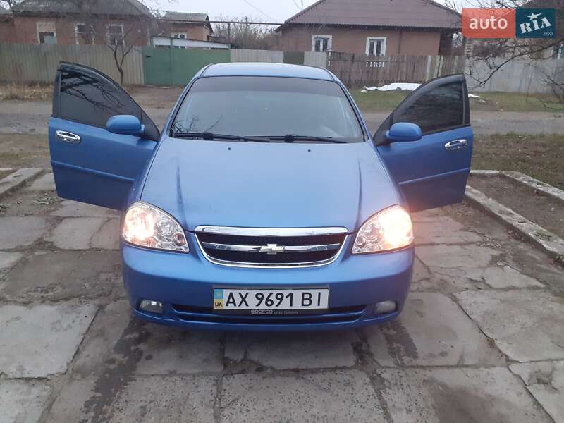 Chevrolet Lacetti (2008)