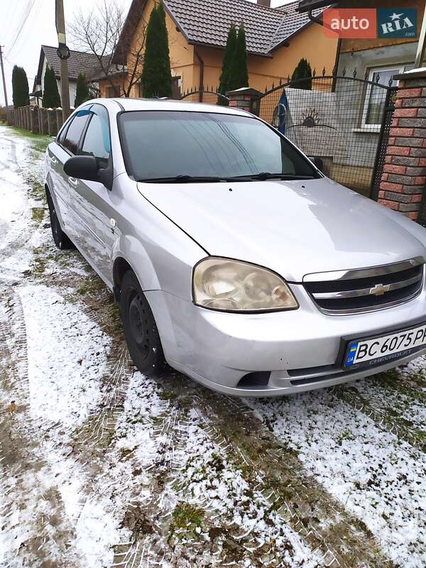 Chevrolet Lacetti (2008)
