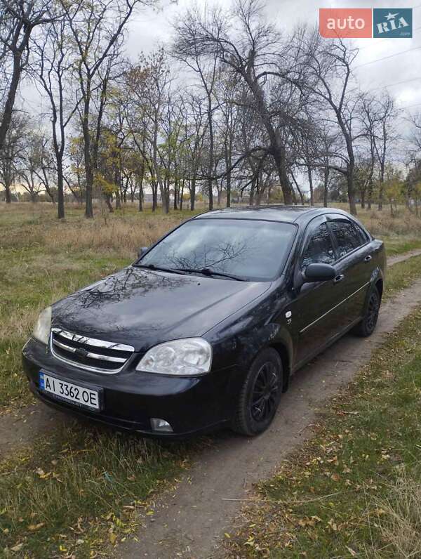Chevrolet Lacetti (2005)