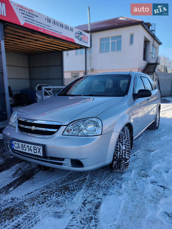 Chevrolet Lacetti (2008)