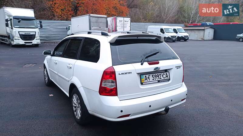 Chevrolet Lacetti (2010)