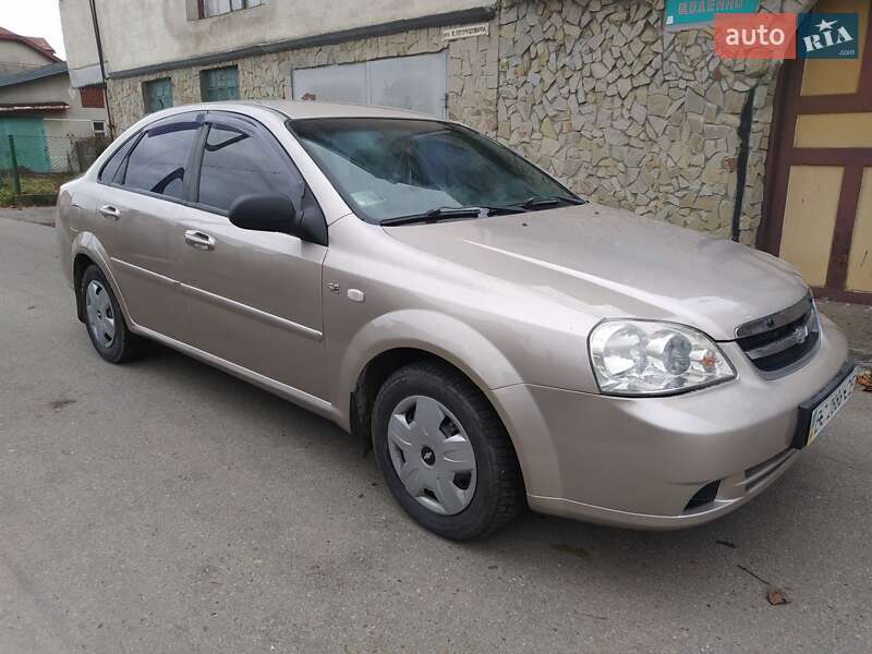 Chevrolet Lacetti (2006)