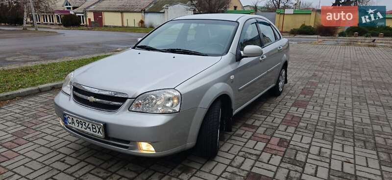Chevrolet Lacetti (2008)
