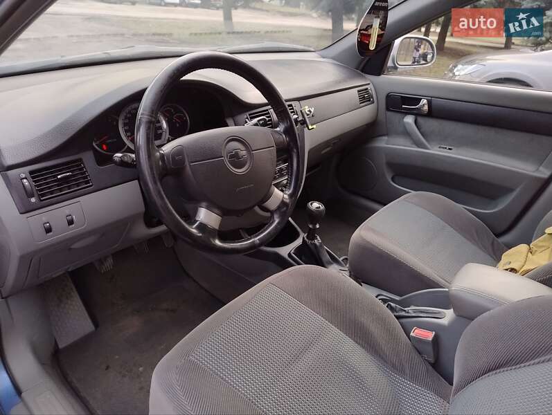 Chevrolet Lacetti (2006)
