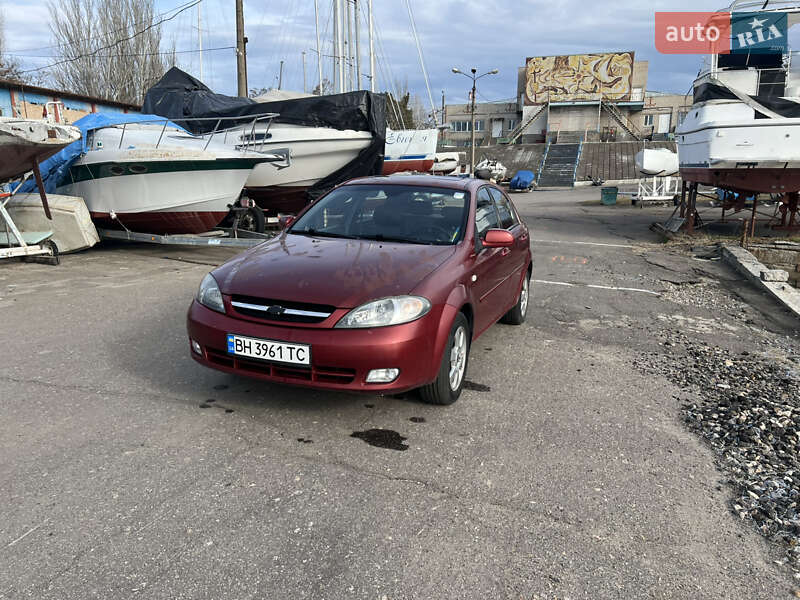 Chevrolet Lacetti (2006)