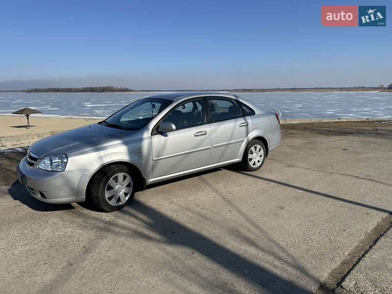 Chevrolet Lacetti (2007)