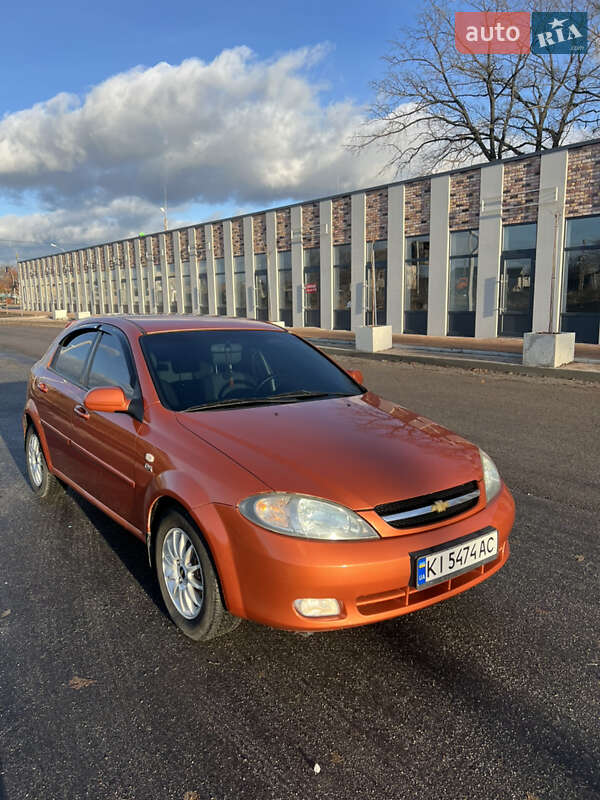 Chevrolet Lacetti (2006)