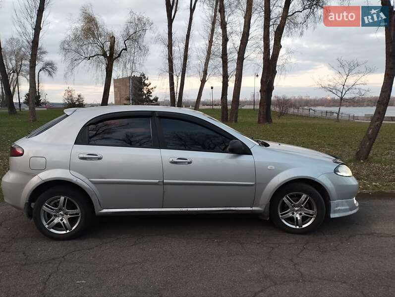 Chevrolet Lacetti (2007)