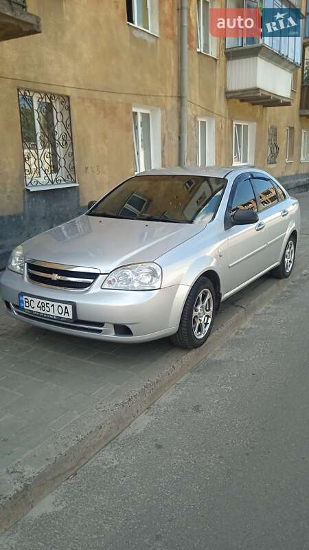 Chevrolet Lacetti (2008)
