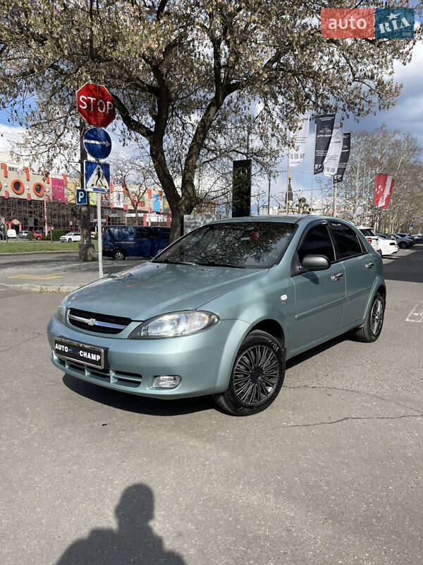 Chevrolet Lacetti (2006)