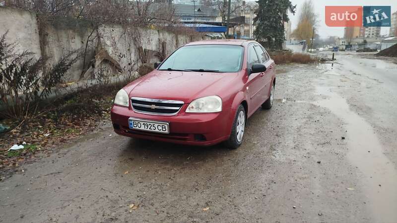 Chevrolet Lacetti (2005)
