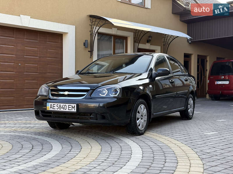 Chevrolet Lacetti (2011)