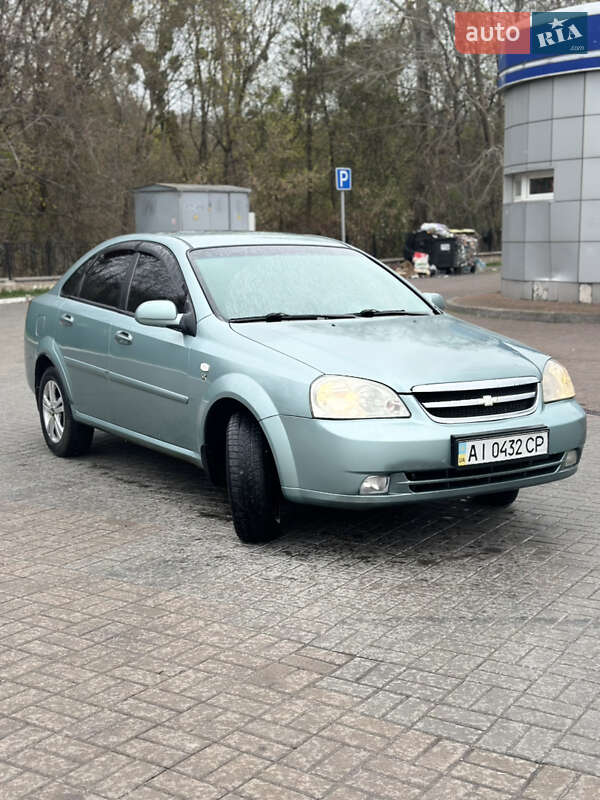 Chevrolet Lacetti (2008)