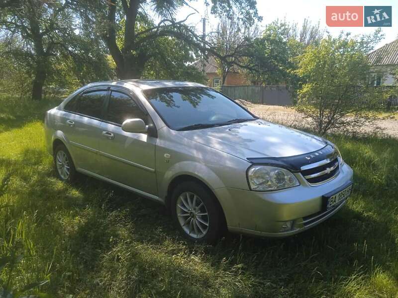 Chevrolet Lacetti (2009)