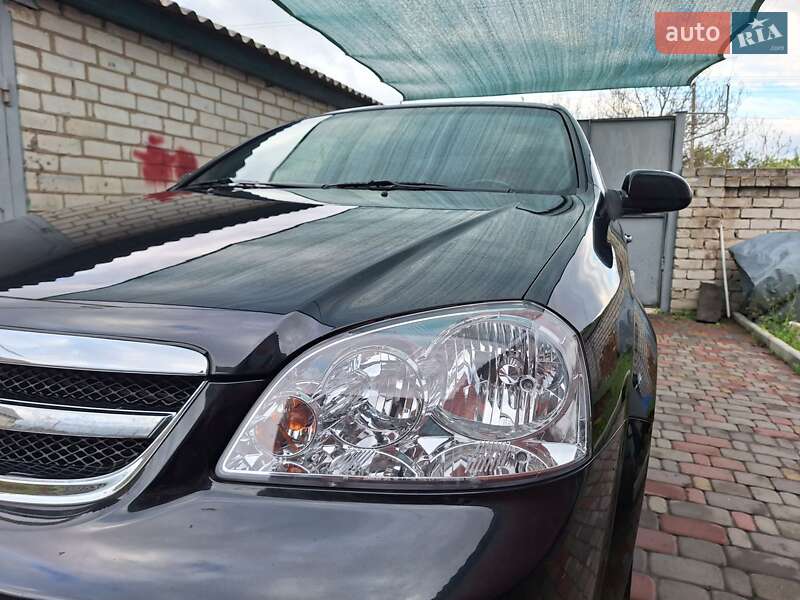 Chevrolet Lacetti (2012)