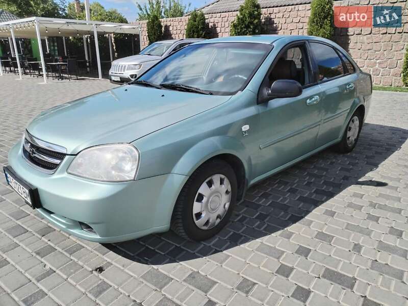 Chevrolet Lacetti (2008)