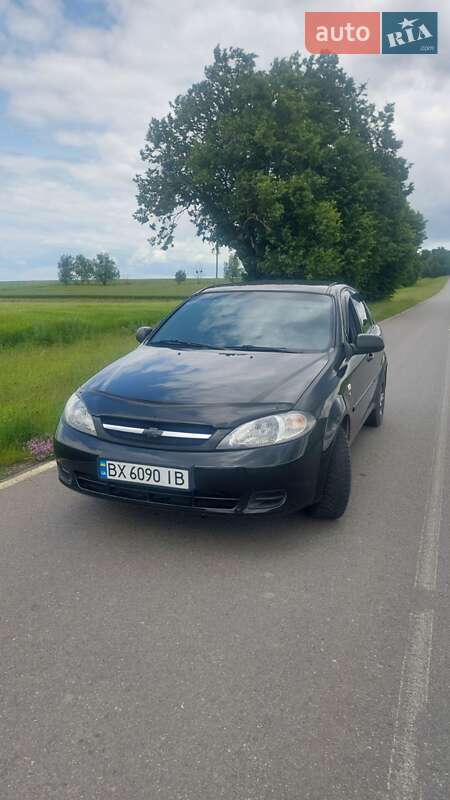Chevrolet Lacetti (2005)