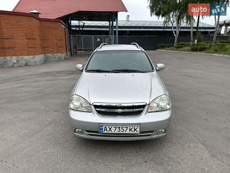 Chevrolet Lacetti (2005)